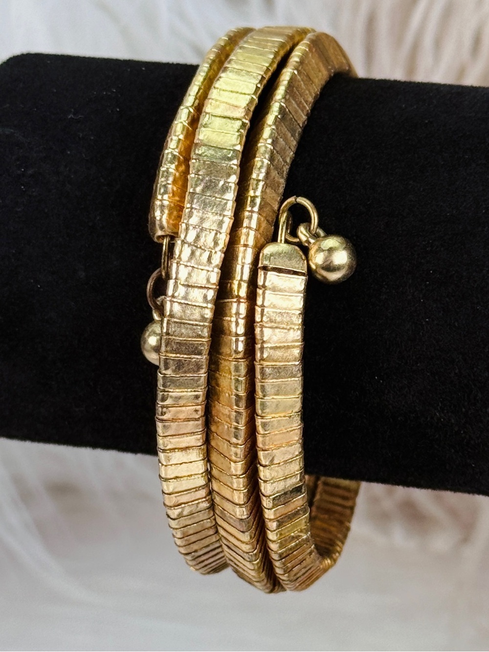 Vintage Gold Tone Triple Wrap Coil Bracelet Adjustable Ribbed Statement